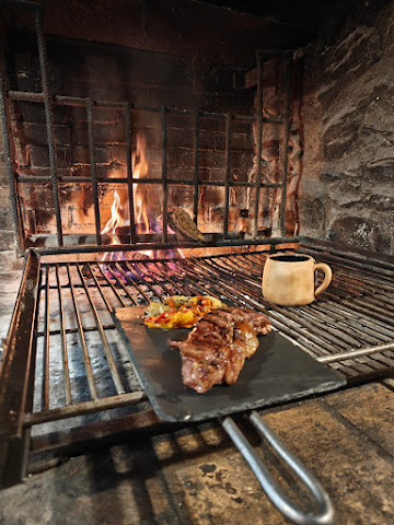 Mesón de Benás by null