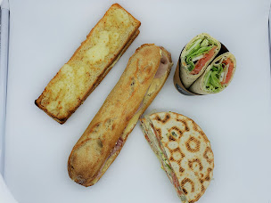 Photo n°9 de Boulangerie Pâtisserie Maison Barbet à Lisieux (Saladerie)