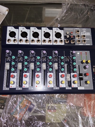 Photos of Agung Elektronik