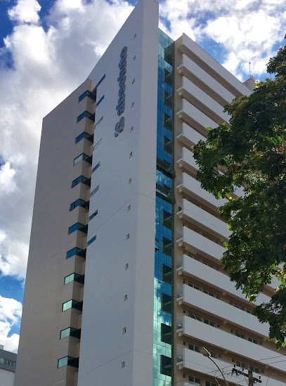 Dermatologista Hugo Barros