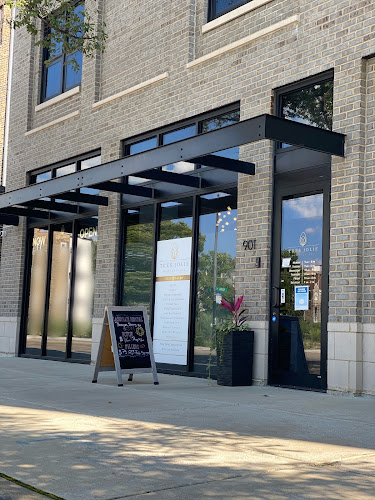 Tres Jolie Medical Spa and Wellness Center