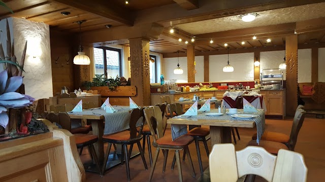 Hotel-Restaurant „WEISSES ROSS“