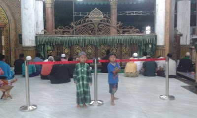 Photos of Masjid Pesarean KH. Kholil