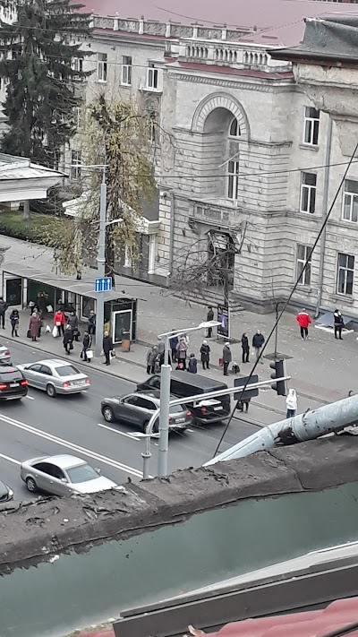 Photos of Stația &bdquo;Str. Armenească&rdquo;