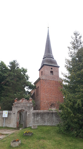 Mellenthin Wasserschloss