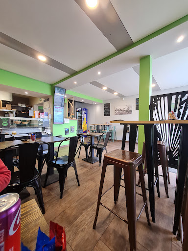 Photo 6 - Burger & co