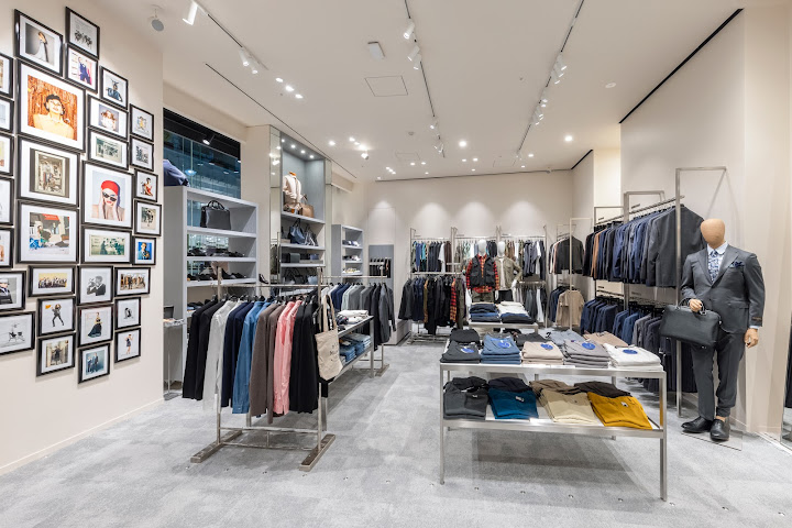 Barneys New York Seibu Shibuya by null