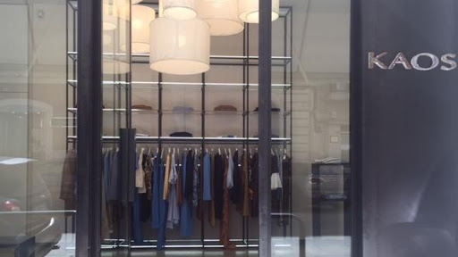 Kaos Store | Bari - Visual