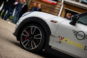 Photo n°19 de Altitude 69 Lyon - MINI à Lyon (Vendeur de voitures d'occasion)