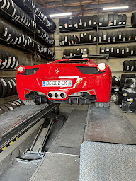 Photo n°7 de Am pneus à Lançon-Provence (Magasin)