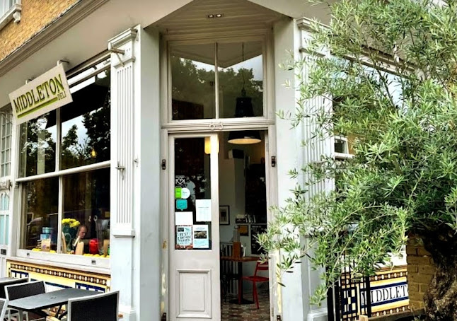 Comments and reviews of Middleton Deli