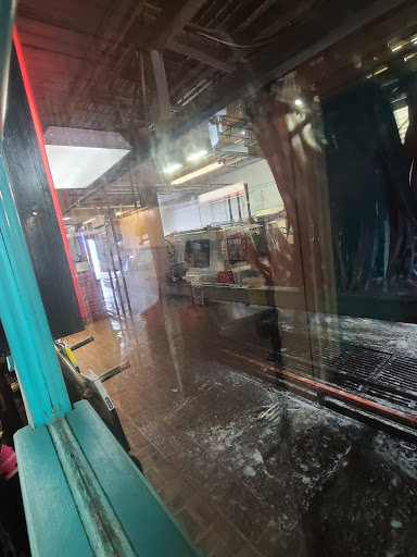 Queen Ann Car Wash - Thumbnail