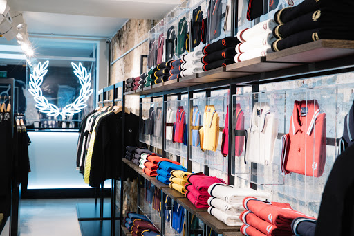 FRED PERRY London Camden Store - Thumbnail