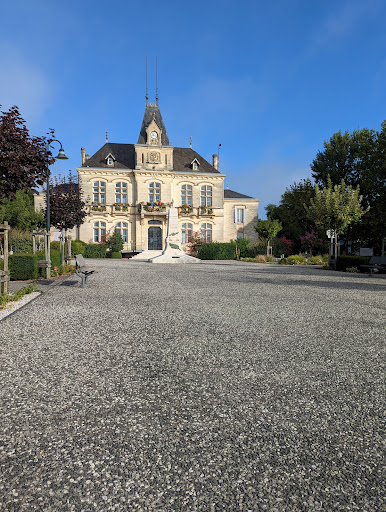 Photo de Mairie de Burie