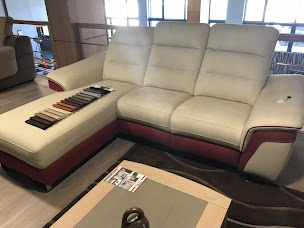 Photo n°18 de Design Meubles à Châtillon-sur-Marne (Magasin de meubles de cuisine)