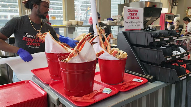 Tracy’s King Crab Shack -CLOSED FOR SEASON OPEN APRIL 2025 by null