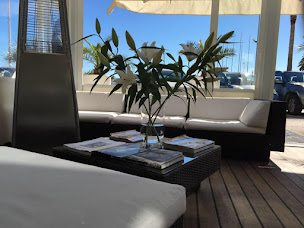 Photo n°5 de Salon de la Plage à Cavalaire-sur-Mer (Salon de coiffure)