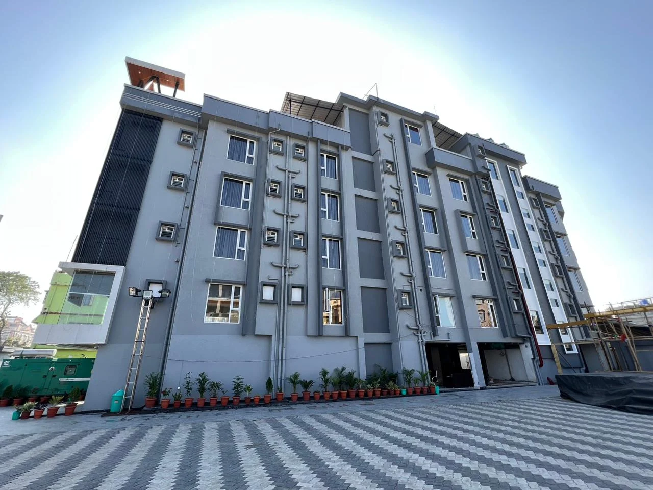 HOTEL ROYAL VANILLA AND BANQUET