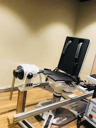 Photo n°5 de DR ROLLIER DR LE MASLE / Chirurgien et médecin du sport Annecy / Arthrosport à Argonay (Chirurgien orthopédiste)