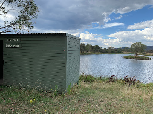 Tin Hut Dam Carpark - Thumbnail