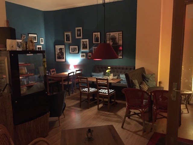 Rosa Parks Café