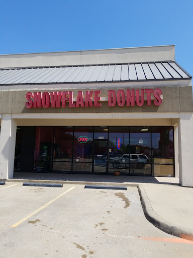 Snowflake Donuts - Visual