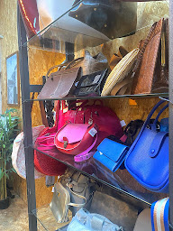 Photo n°16 de OMA Boutique à Brest (Friperie)