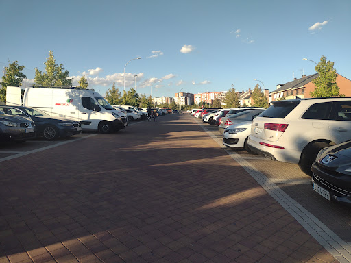 Aparcamiento sur Ciudad Deportiva Rayo Vallecano - Thumbnail