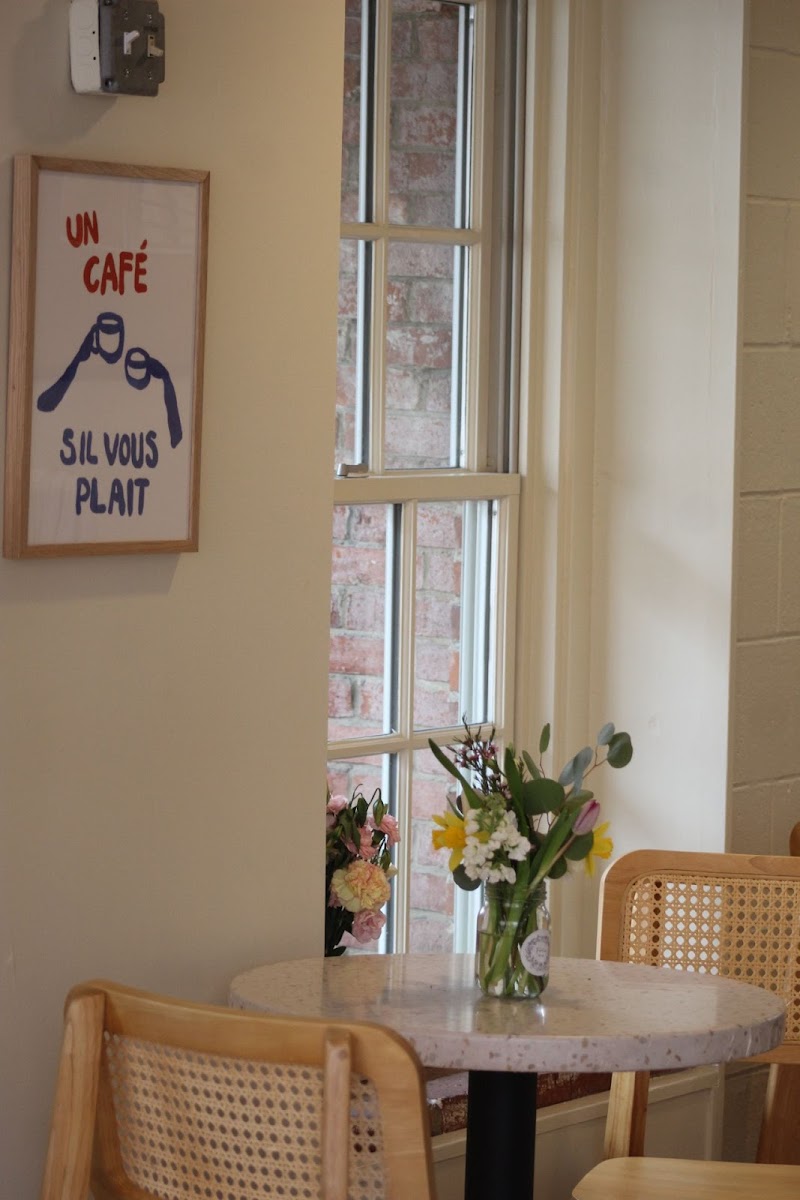 Plume Cafe — photo 6