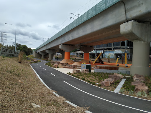 Toorak Road Rail Bridge Outdoor Gym - Thumbnail