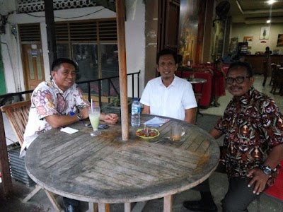 Photos of warkop Biring Ledeng
