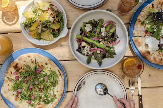 Café Parvis by null