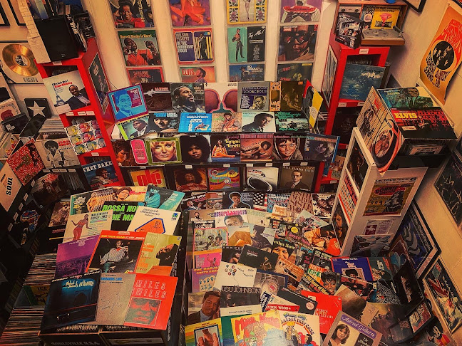 Numéro de téléphone de Record Station