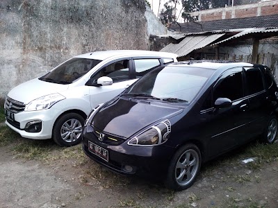 Photos of magnum rentcar & tour travel di dekat di dekat Malang