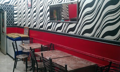 Photos of Pizzeria Pikis - Souig