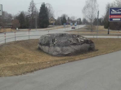 Photos of Kalevipoja luisukivi