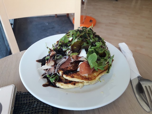 Molly's Cafe