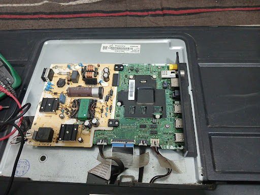 Samsung 32 inch post image