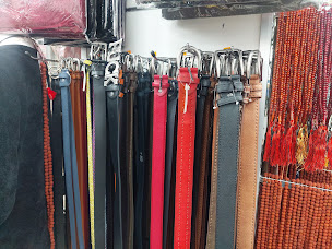 Photo n°4 de Rejeenas Fashions à Sarcelles (Magasin de vêtements)