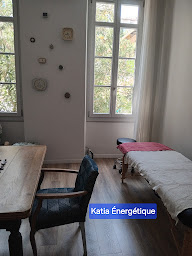 Photo n°10 de Katia Énergétique, énergéticienne, thérapeute spécialisée enfants et ados, libération blessures et chocs émotionnels à Marseille (Réflexologue)