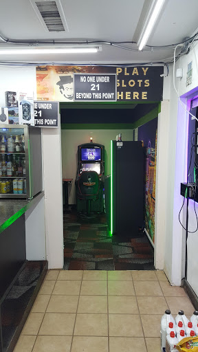 Quick Shop food and liquors
