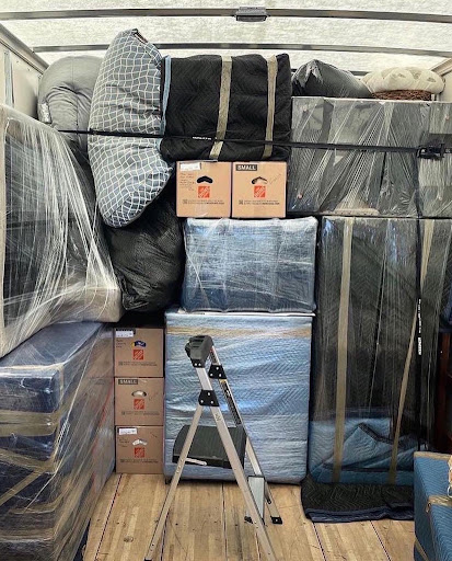 KTs Moving & Junk Removal Gallery - United States