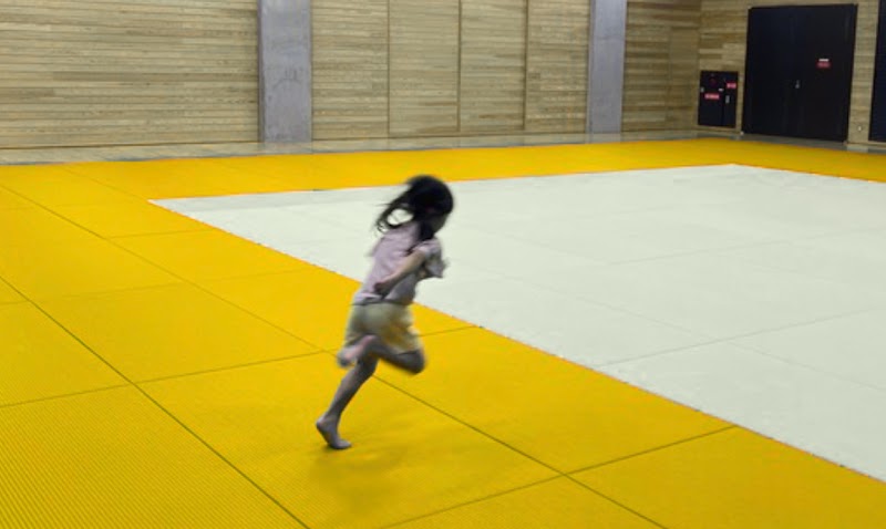 スポーツ塾【New World スポーツ】事務窓口