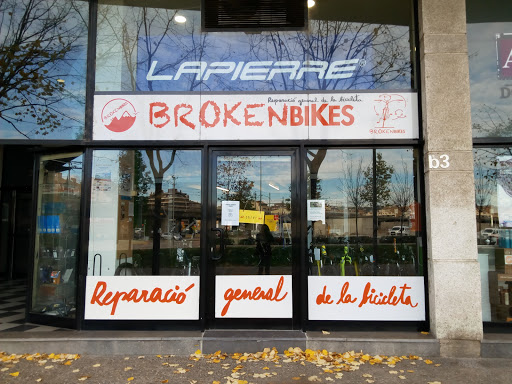 Brokenbikes - Visual