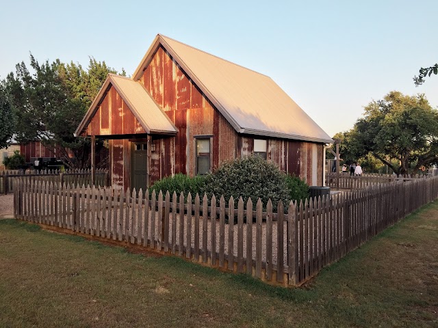 Heritage Haus Weddings and Events