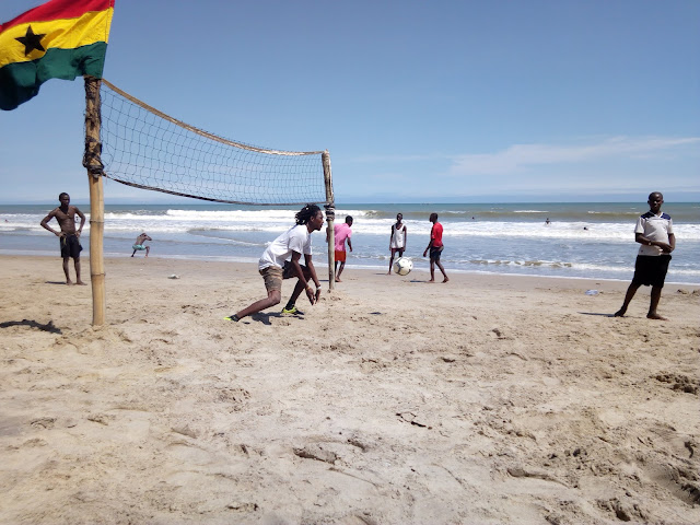 Dizzy Lizzie's Beach House (Hotel & Restaurant) by null