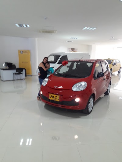 Photos of HYUNDAI FERSAUTOS