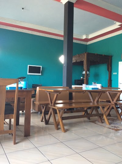 Photos of Qiye Resto Bu Diro