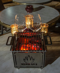 Photo n°15 de L'étal du Boucher à Ile de Porquerolles (Boucherie-charcuterie)