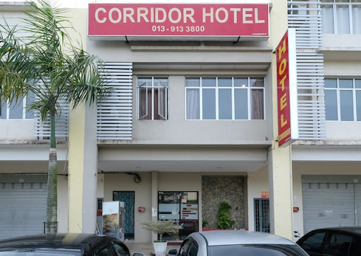 OYO 712 Hotel Corridor